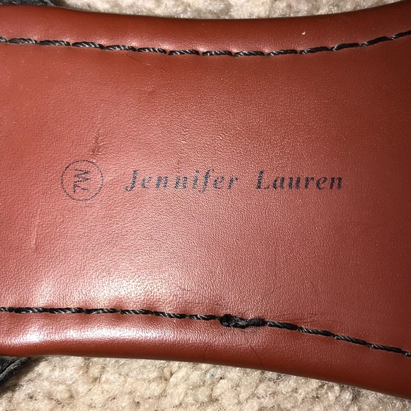 black sandals - Picture 4 of 4